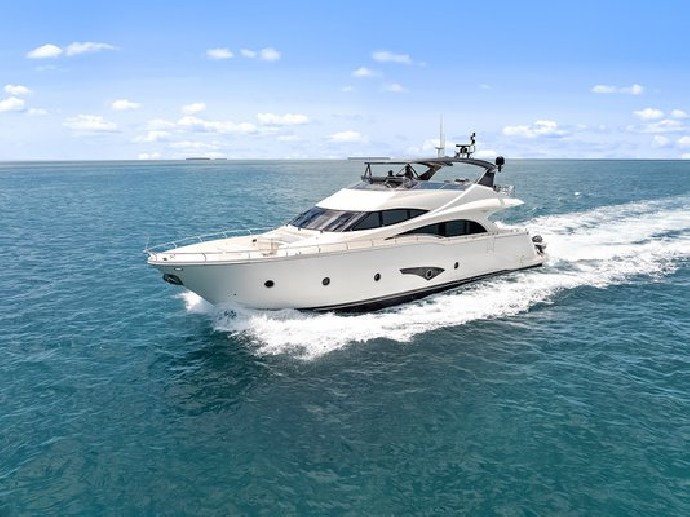 Marquis Yachts Marquis 720 Flybridge After Parr T