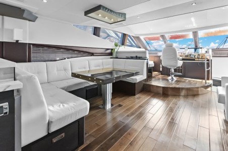 Marquis Yachts Marquis 720 Flybridge After Parr T