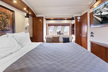 Sea Ray 60 Sundancer | Czarter jachtu USA | Travelboat