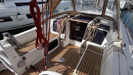 Dufour Yachts Dufour 310 GL Expensive Toy