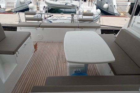 Lagoon-Bénéteau Lagoon 40 - 4 + 2 cab Manta