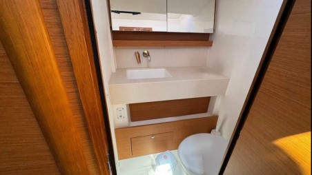 Dufour 470 | Yacht Charter Italy | Travelboat