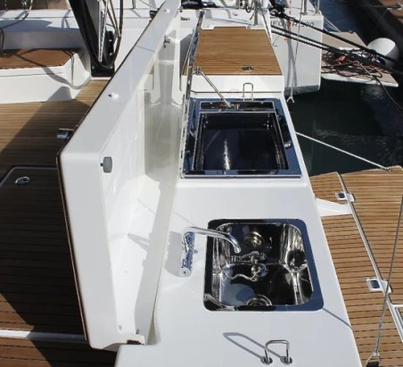 Dufour 530 | Yacht Charter Italy | Travelboat
