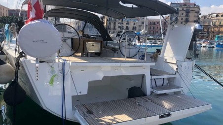 Dufour Yachts Dufour 56 Exclusive - 4 + 1 cab. Razzmatazz