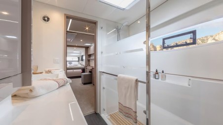 Fountaine Pajot Fountaine Pajot Elba 45 - 4 + 2 cab. Karina