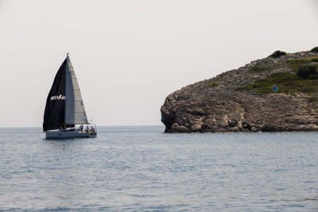 Elan Marine Elan E4 Lucky