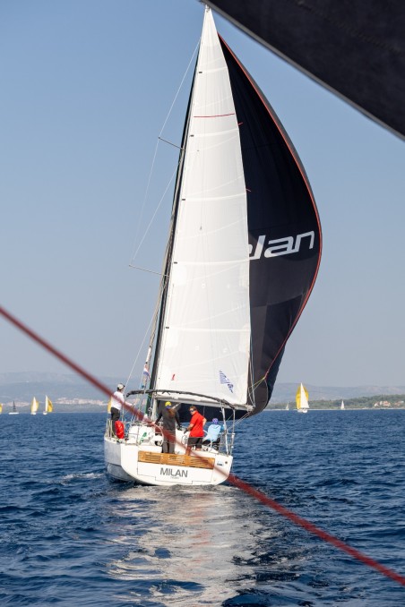 Elan Marine Elan E4 Milan