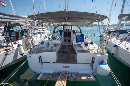 Elan E4 | Yacht Charter Croatia | Travelboat