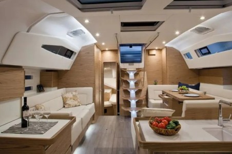 Elan Marine Elan Impression 50 - 5 + 1 cab. Lazy Days