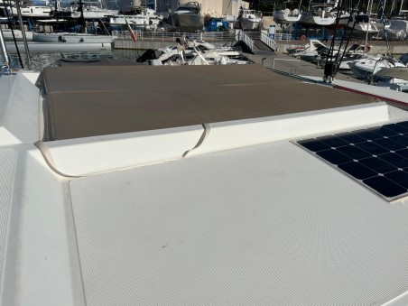 Catana Group Bali 4.1 - 4 + 2 cab. Ginevra