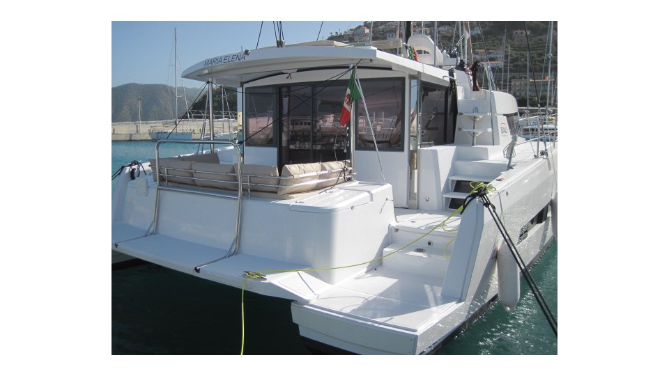 Catana Group Bali 4.3 - 4 + 2 cab. Maria Elena