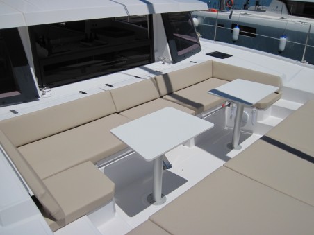 Catana Group Bali 4.3 - 4 + 2 cab. Patrizia