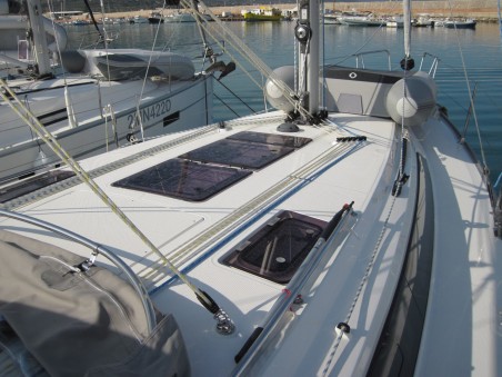 Bavaria Yachtbau Bavaria Cruiser 37 - 3 cab. Fiamma