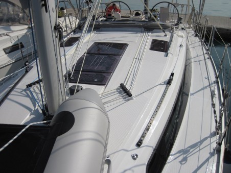 Bavaria Yachtbau Bavaria Cruiser 37 - 3 cab. Fiamma