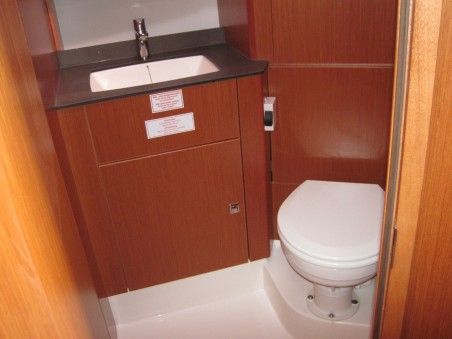 Bavaria Yachtbau Bavaria Cruiser 41 - 3 cab. Vittoria