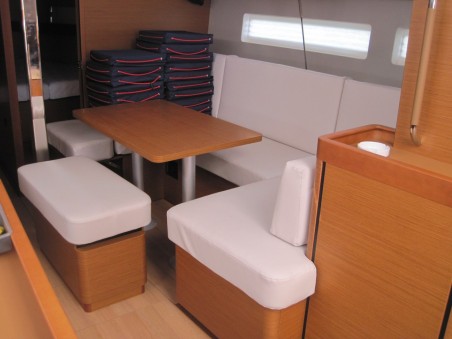 Jeanneau Sun Odyssey 440 - 4 cab. Enrica