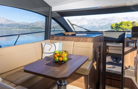 Sealine Sealine F430 Lomar