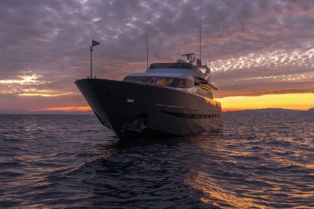 Admiral Yachts Admiral 90 Andilis