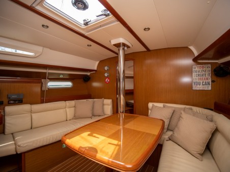 Jeanneau Sun Odyssey 42i Mila