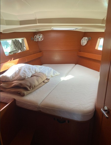 Bénéteau Oceanis 41.1 Moorhen