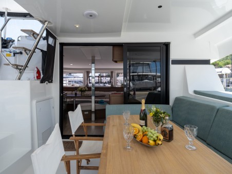 Lagoon-Bénéteau Lagoon 42 OW Jutka