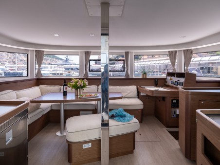 Lagoon-Bénéteau Lagoon 42 OW Jutka