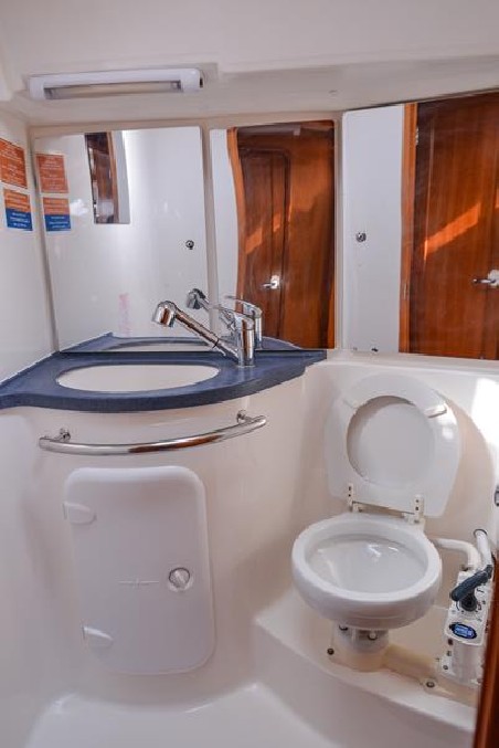 Bavaria Yachtbau Bavaria 46 Cruiser 2BiSi