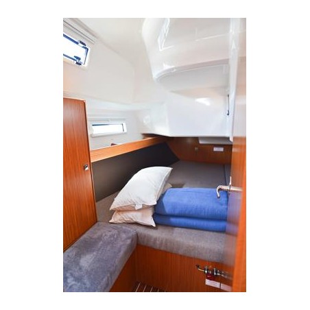 Bavaria Yachtbau Bavaria Cruiser 37 - 3 cab. Kedi