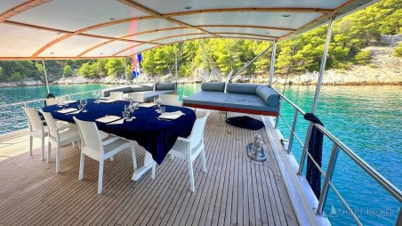 Unknown Sirena Sirena