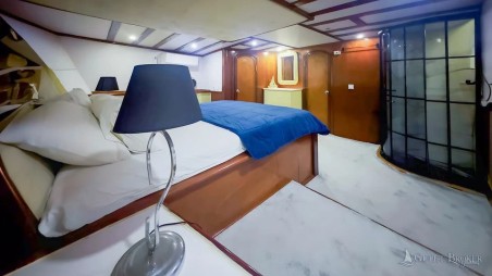 Unknown Sirena Sirena