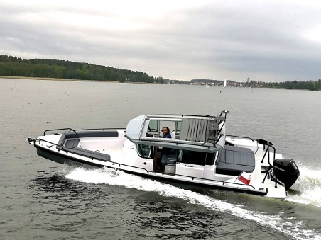 Axopar 28 Cabin Brabus Line SNO