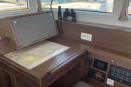 Lagoon-Bénéteau Lagoon 40 - 4 + 2 cab Santai