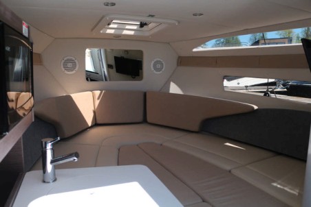 BAYLINER CIERA 8 SIROCCO