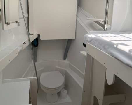 Bali 5.4 - 5 + 2 cab | Yacht Charter British Virgin Islands | Travelboat