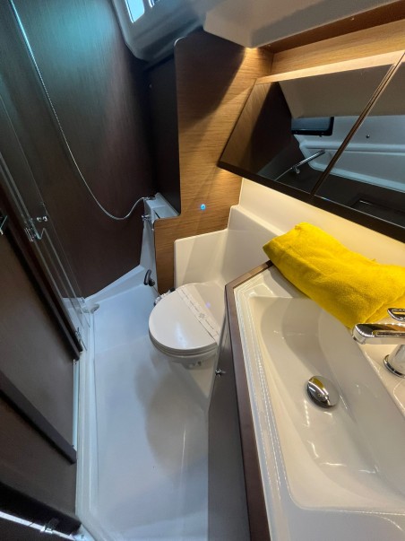 Beneteau Oceanis 40.1 | Yacht Charter Croatia | Travelboat