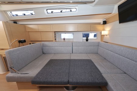 Hanse Yachts Hanse 588 - 5 + 1 cab. Citrus