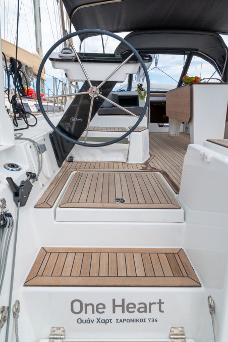 Dufour Yachts Dufour 44 - 4 cab One Heart