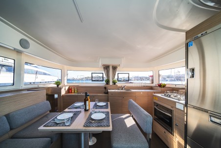 Lagoon-Bénéteau Lagoon 38 - 4 + 2 cab. Alma Breeze