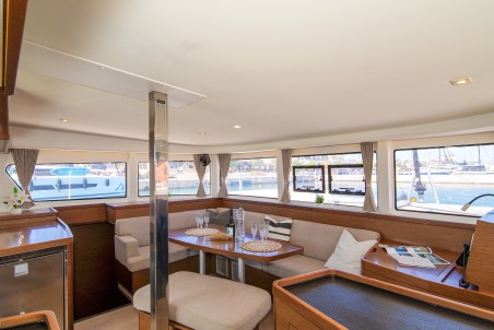 Lagoon-Bénéteau Lagoon 42 - 4 + 2 cab. Ionas