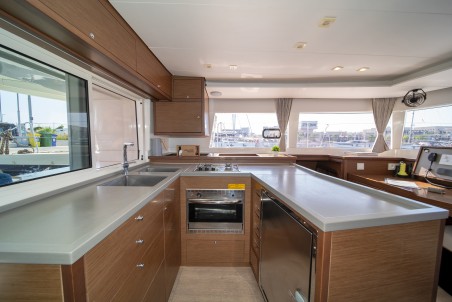 Lagoon-Bénéteau Lagoon 450 F - 4 + 2 cab. Thetis