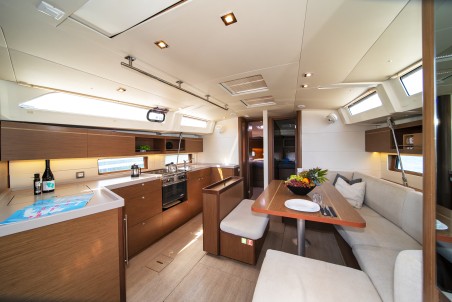 Bénéteau Oceanis 46.1 Rebekka Blue