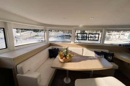 Lagoon-Bénéteau Lagoon 42 - 4 + 1 cab. NORD