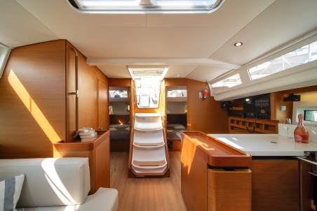 Jeanneau Sun Odyssey 440 - 4 cab. Navillera
