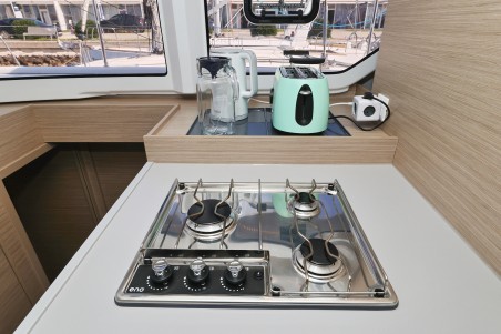 Lagoon-Bénéteau Lagoon 38 - 3 + 2 cab. Nami