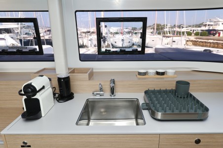 Lagoon-Bénéteau Lagoon 38 - 3 + 2 cab. Nami