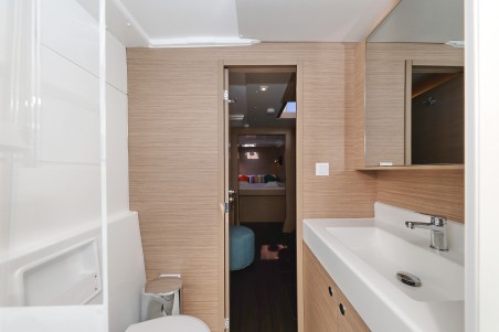 Lagoon-Bénéteau Lagoon 38 - 3 + 2 cab. Nami