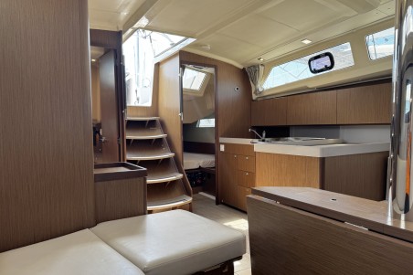 Bénéteau Oceanis 41.1 All Winds