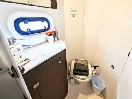 Catana Group Bali 4.2 - 4 + 1 cab. Invictus