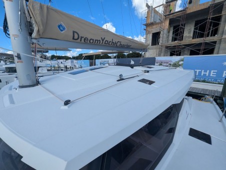 Fountaine Pajot Astrea 42 | Yacht Charter Bahamas | Travelboat