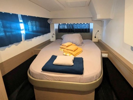 Fountaine Pajot Fountaine Pajot Astrea 42 - 4 + 2 cab. PRINCE DES MERS